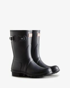Hunter Women's Original Black Short Rain Boot -Remonte Shop hunw2375801c