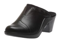 Saint Tropez 271 Black Leather Clog