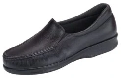 Twin Black Leather Slip-On Loafer -Remonte Shop sastwin01c
